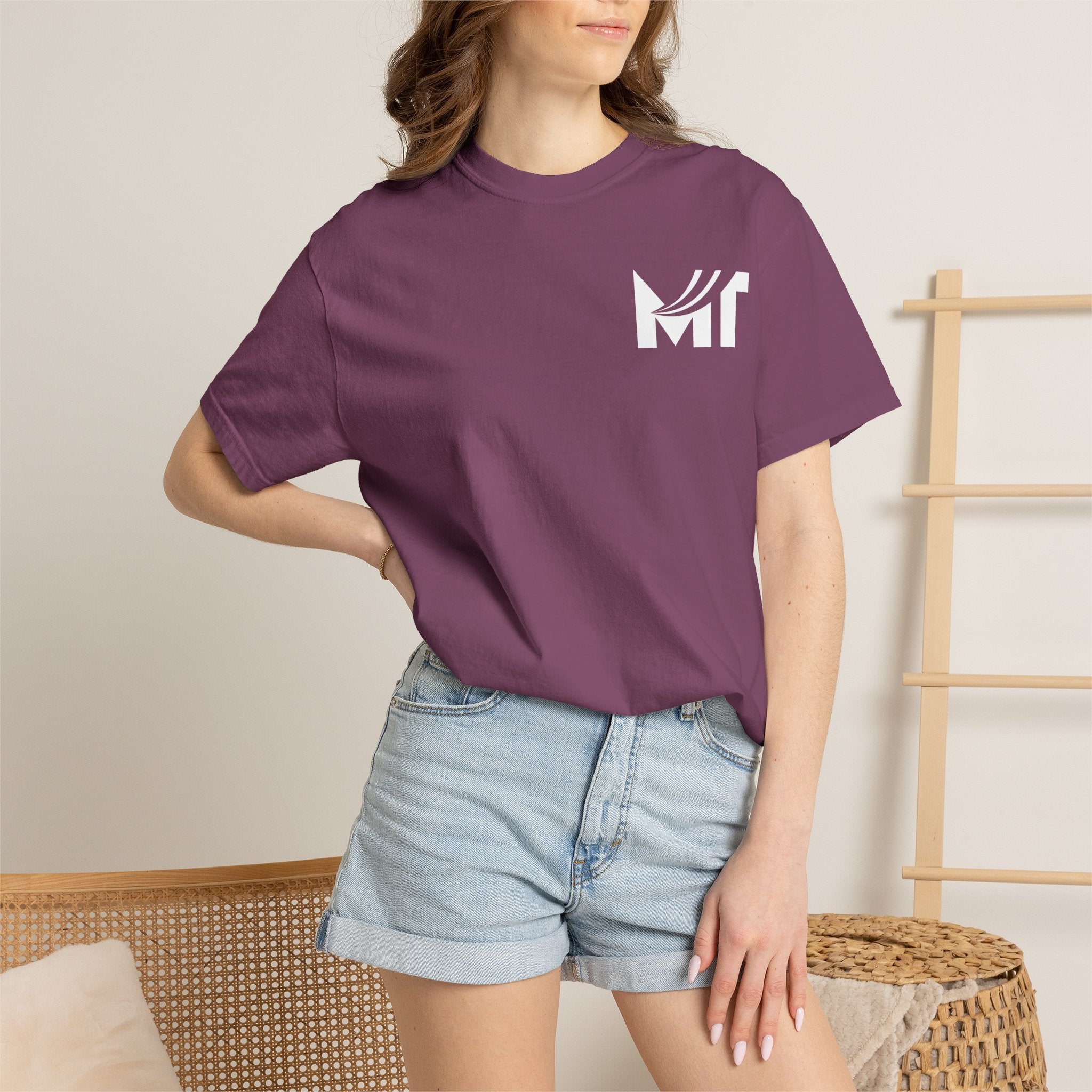 T-Shirt — Plain White Classic Crew Neck Tee